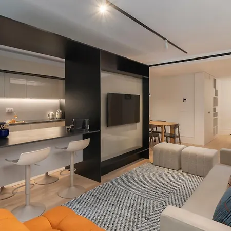 Luxury Garden At Savoy Insular Appartement *