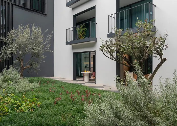 Appartamento Luxury Garden At Savoy Insular